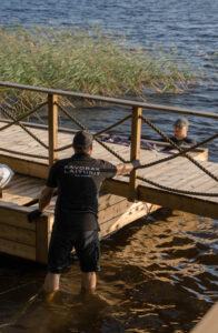 Desavu x Savorak Kelluva Design Sauna asennus